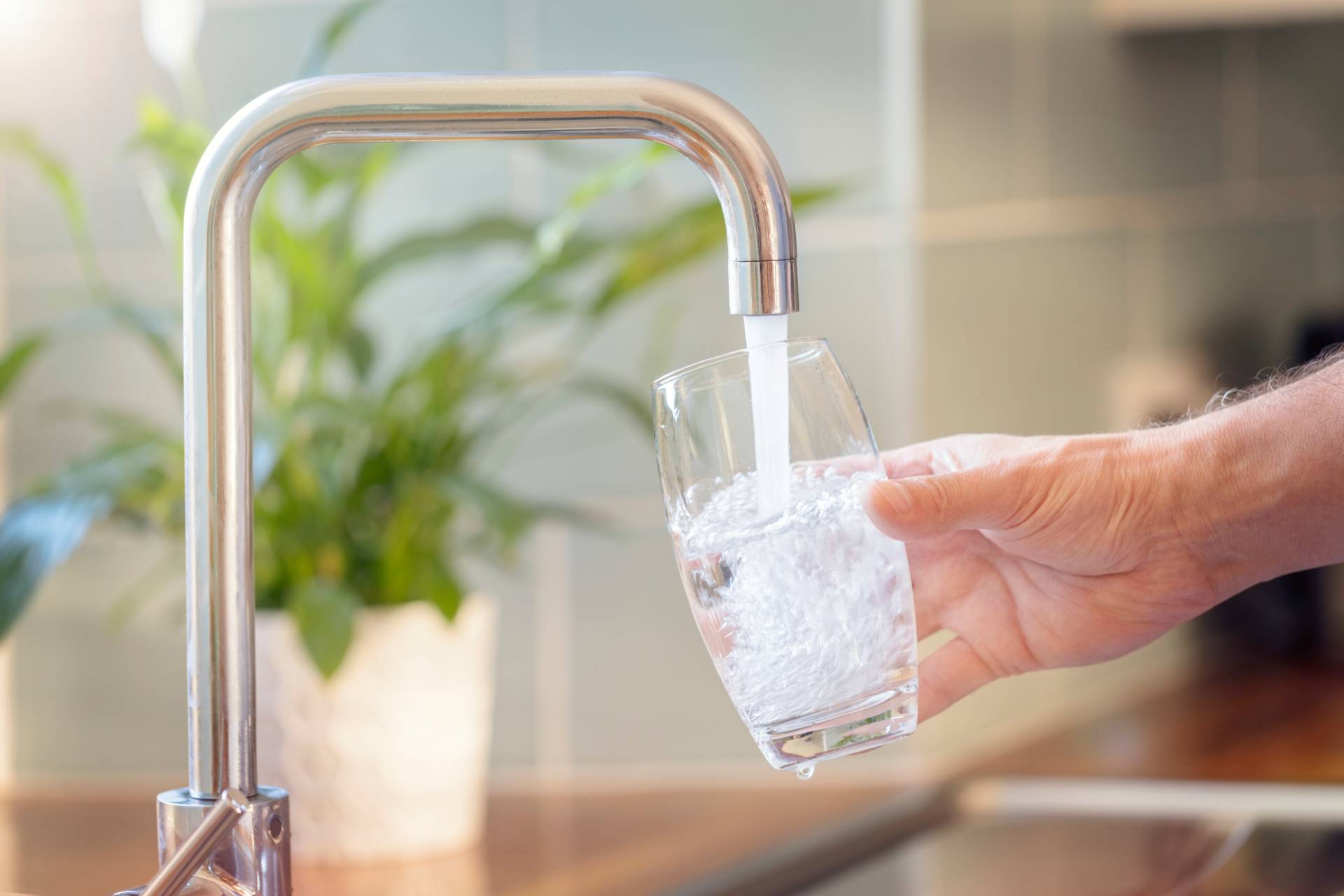 Ensuring Clean, Safe Drinking Water: The Necessity of Home Water Filtration