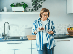 middle-age-lady-in-kitchen